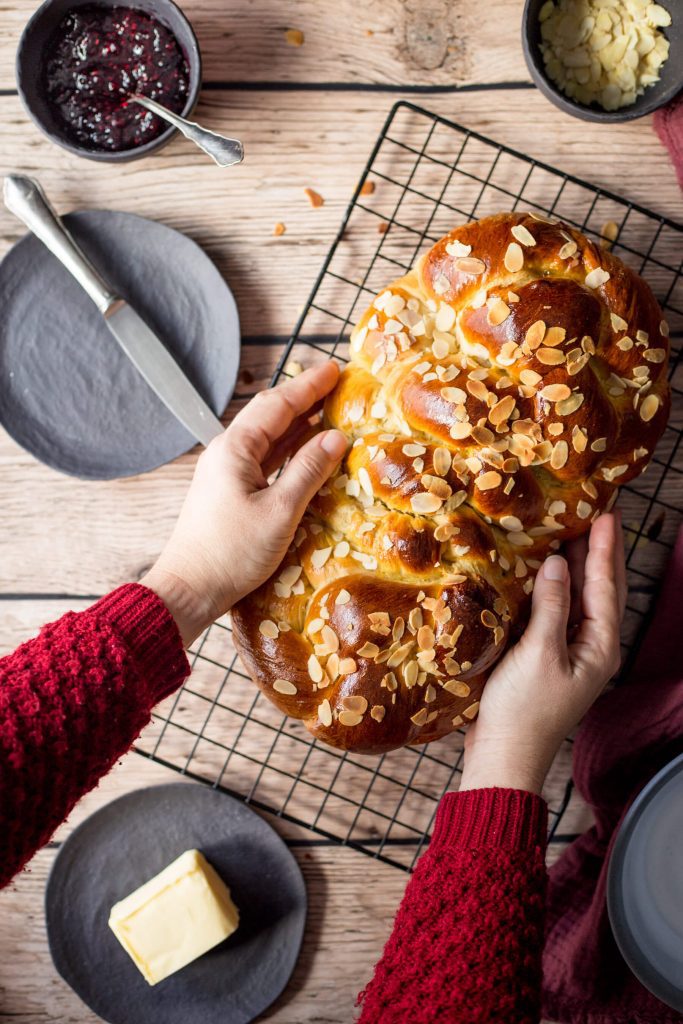 vianocka Slovak braided sweet bread food photography