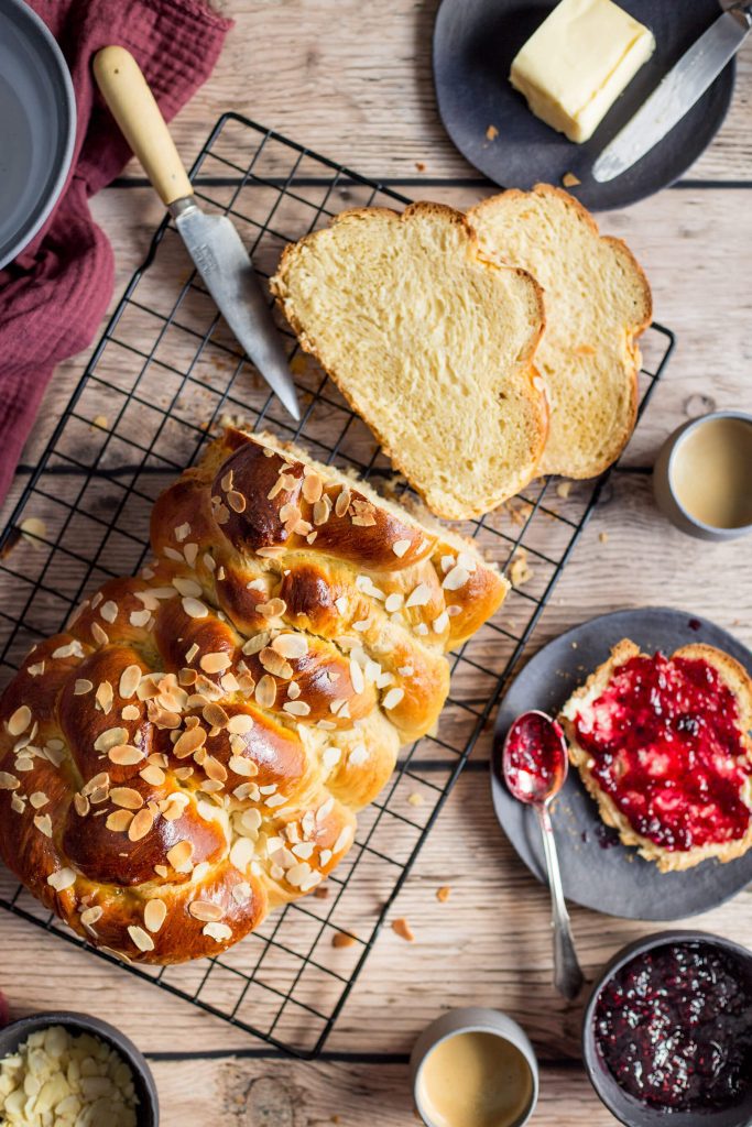Vianočka, braided sweet bread - gastronomic photographer Madrid