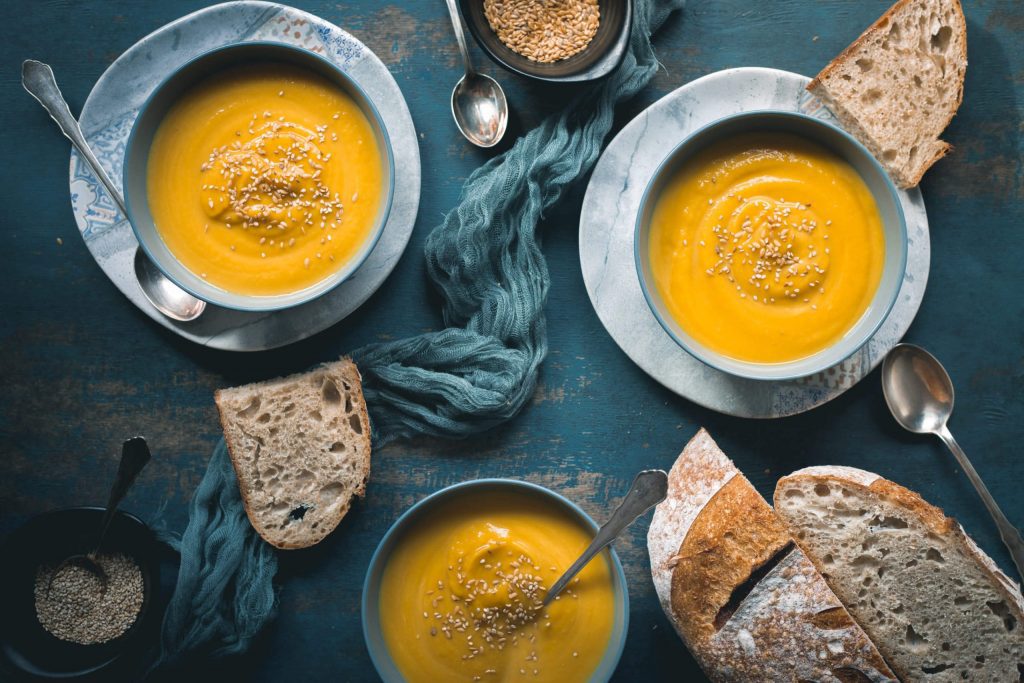 pumpkin purée with sourdough bread food photography
