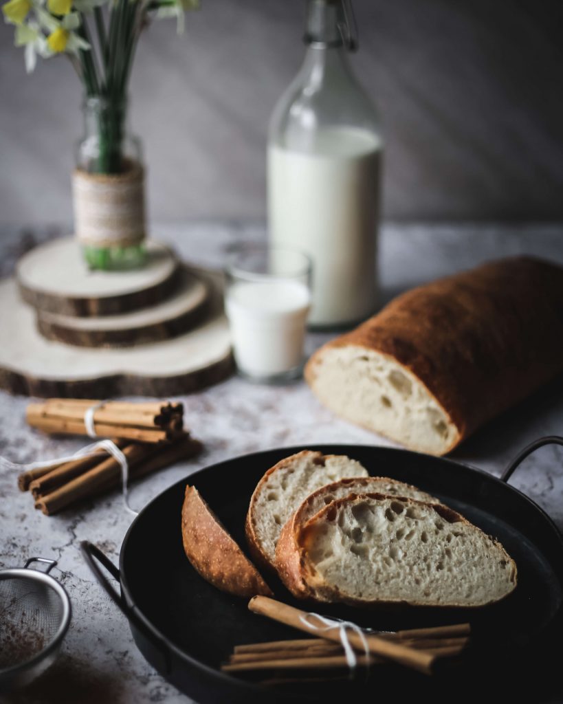 Bread to make torrijas - gastronomic photographer
