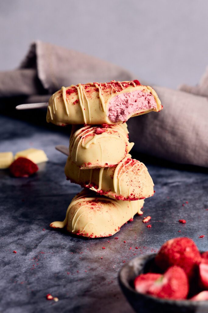 Strawberry ice cream - gastronomic photographer Madrid